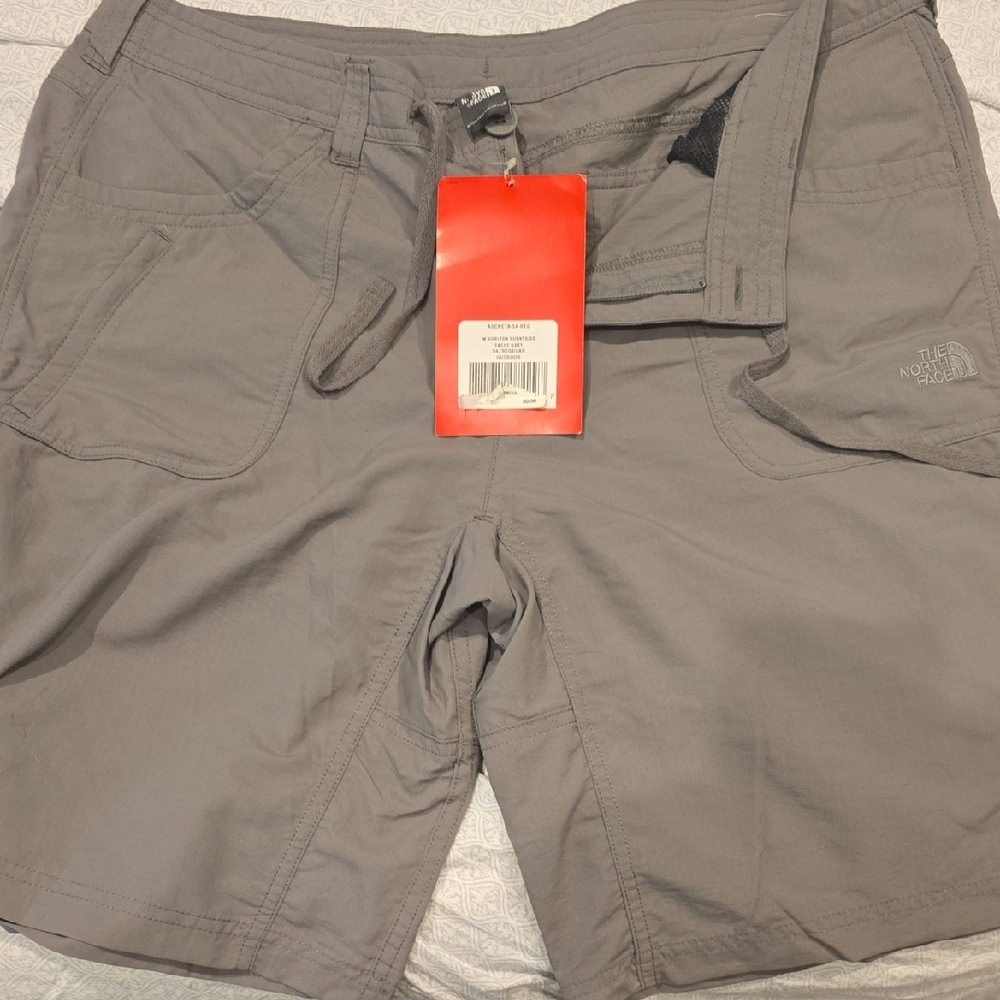 The North Face Gray Cargo Shorts Lightweight Technical Design